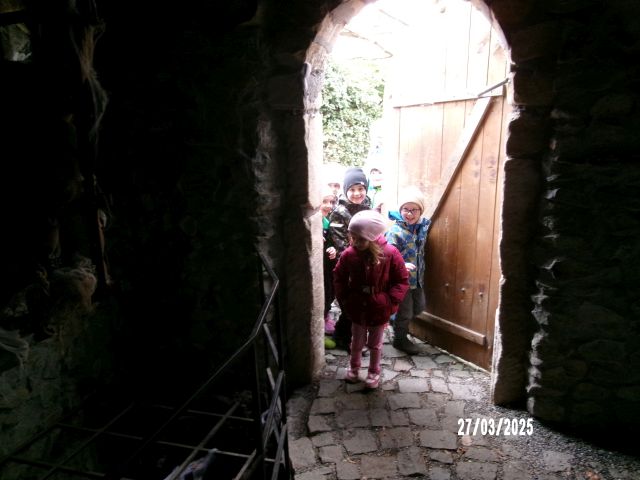 100_1064