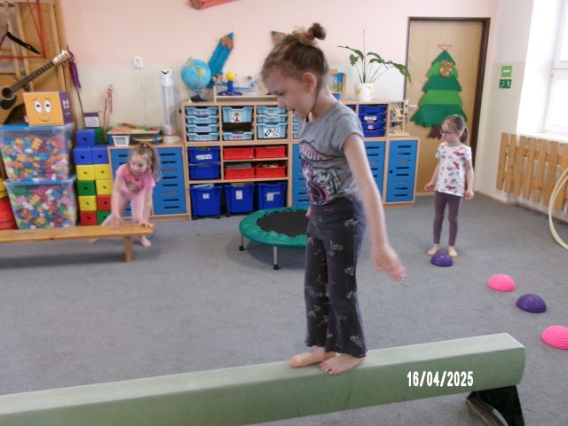100_1468