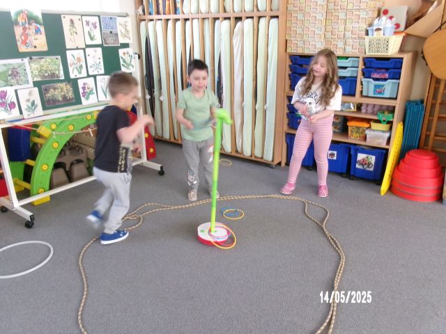 100_1645