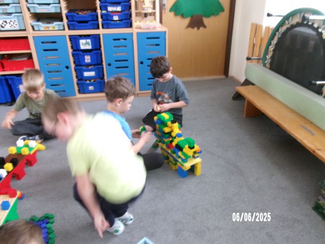 100_2202